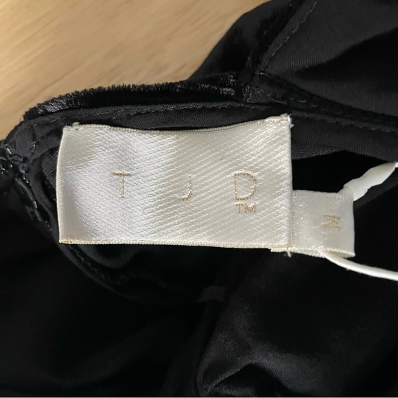 New! The Jetset Diaries Atlas Jumpsuit black velvet nwt 18433 - Picture 10 of 14